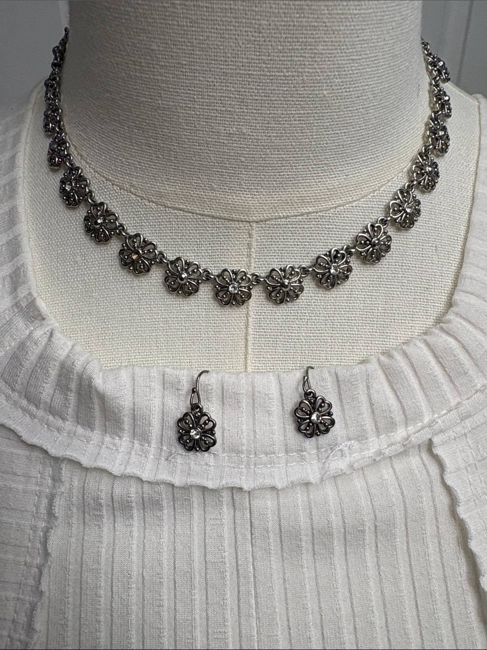 Floral Link Silver-Tone Necklace & Earring Set